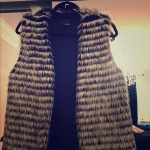 Greylin fur Vest